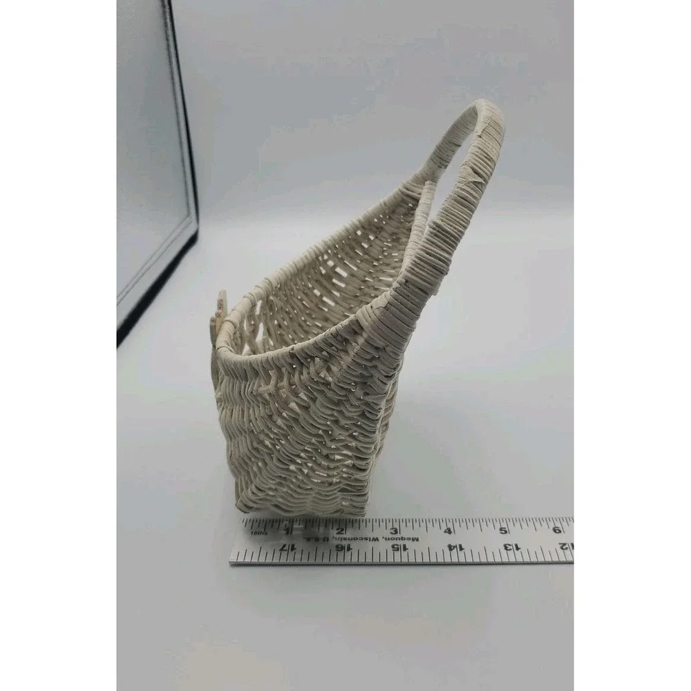 Vintage White Wicker Wall Or Standing Basket Organizer Fruit Mail Holder Rustic